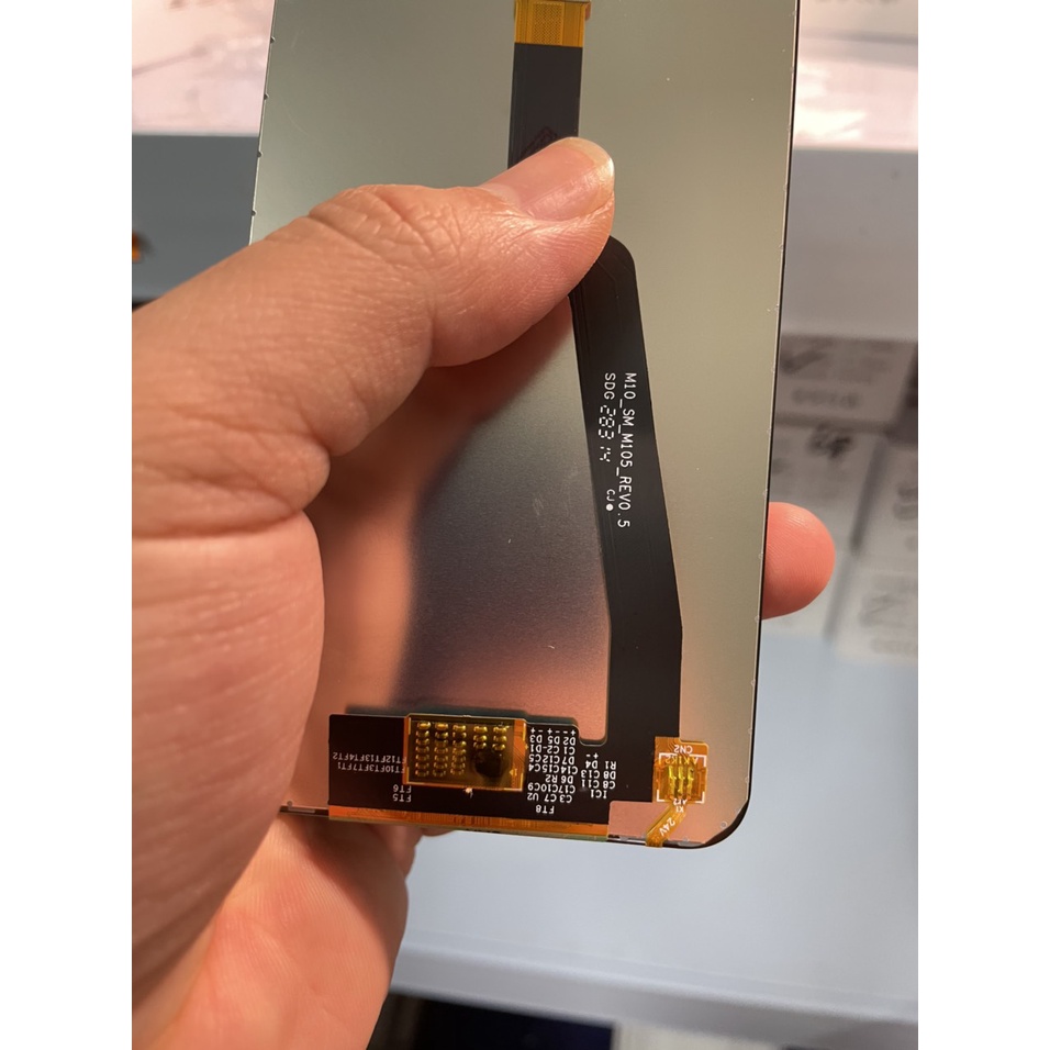 Màn hình samsung A10 màn hình bảo hành 3 tháng tặng kèm bộ sửa 8 trong 1