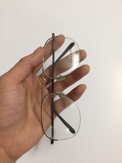 Gọng kính hàng bãi của nhật