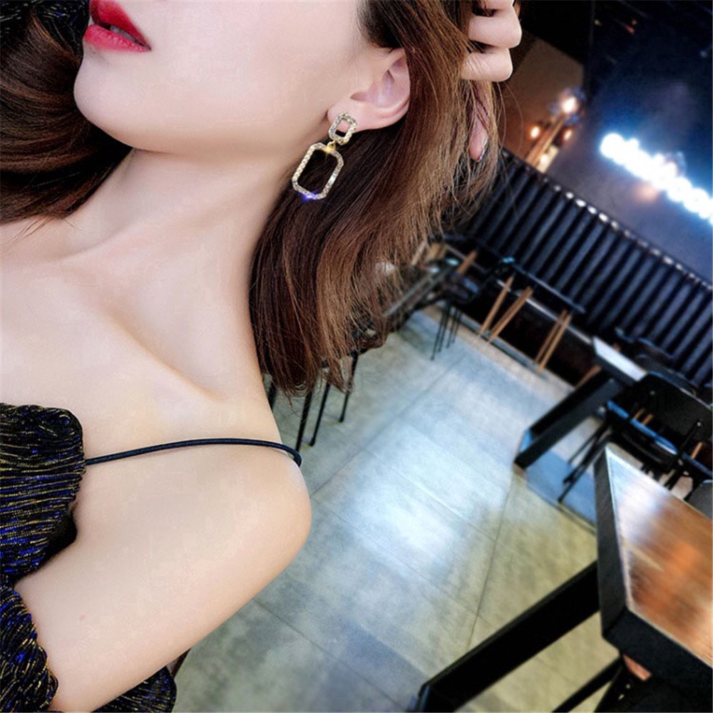 Cod In Stock New Hoa tai kiểu dáng retro phong cách Hàn Quốc cho nữ