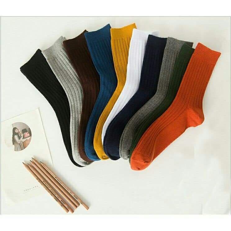 Tất Vintage cổ cao