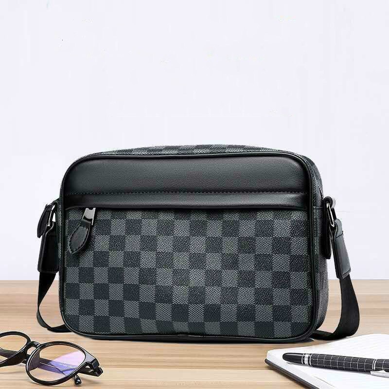 Túi Xách Da Đeo Chéo Nam Caro Cao Cấp - Túi Xách Nam Chất Liệu PU Bền Đẹp