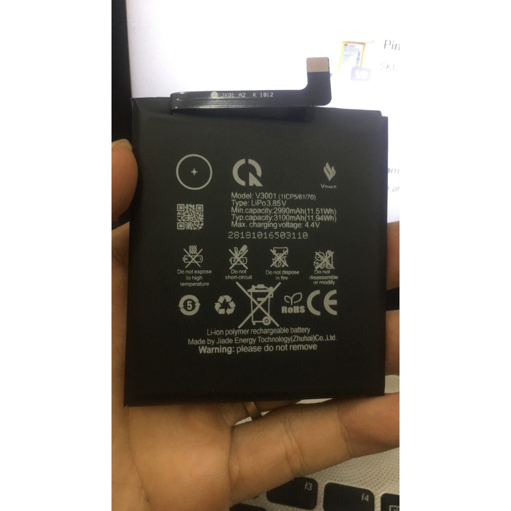Pin Vsmart V3001