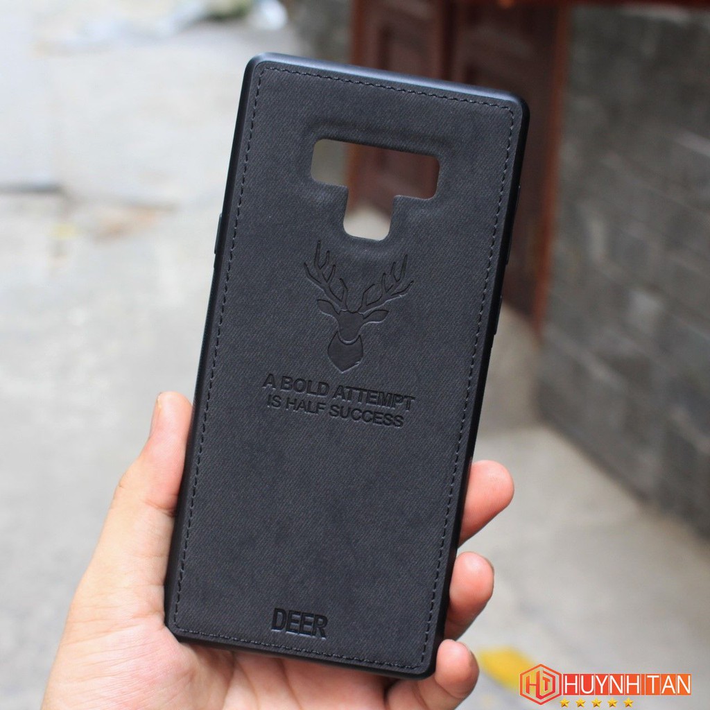 Ốp Lưng Samsung Note 9 Vân Da Khắc Hình Nai Viền Chỉ (Full màu) | BigBuy360 - bigbuy360.vn