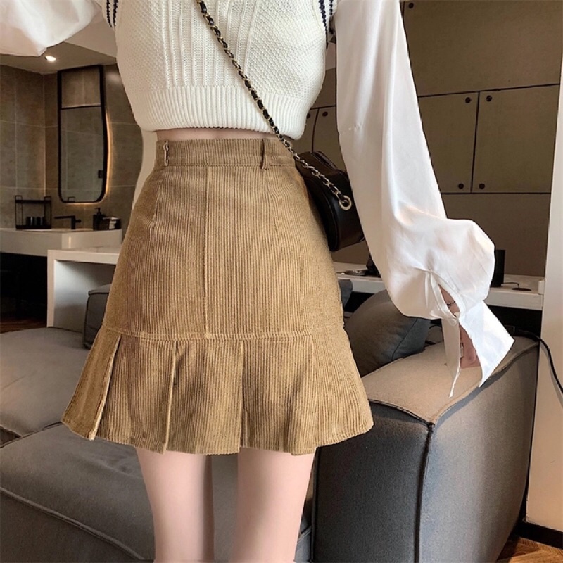 Chân váy nhung tăm