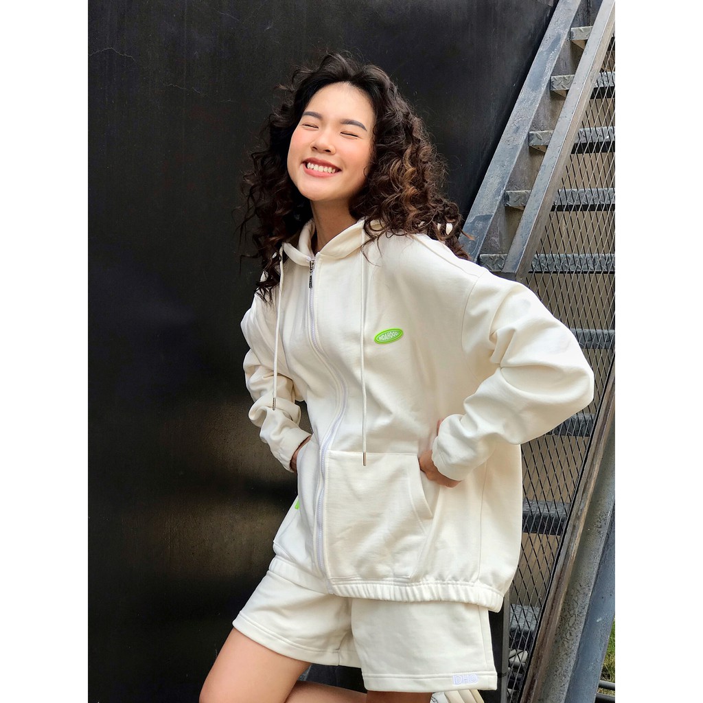 Quần short thun SMILEY INDAHOOD unisex | BigBuy360 - bigbuy360.vn