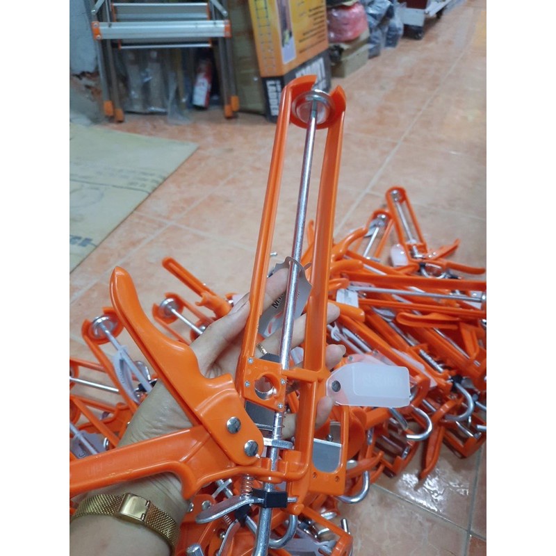 Súng bắn keo tự ngắt MCK - Súng bắn keo silicon MCK Hàn Quốc