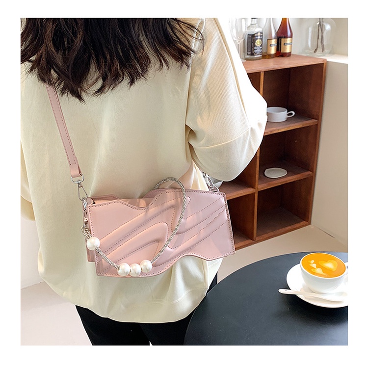 Túi Xách Kẹp Nách Phối Dây Xích Thời Trang Mùa Hè 2022 Cao Cấp Cho Nữ