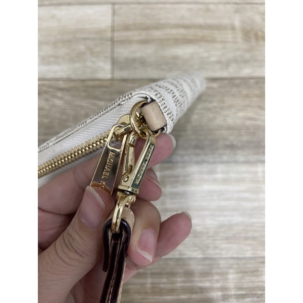 Vi si da thật hiệu Michael Kors