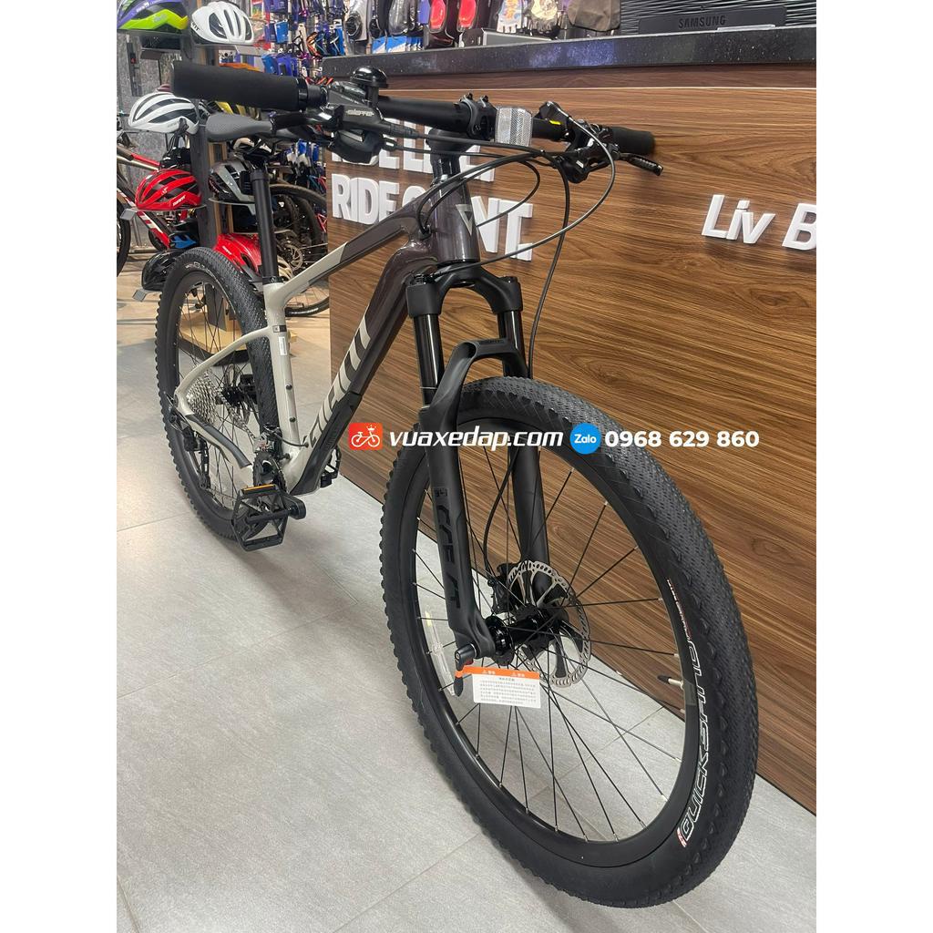 Xe đạp địa hình GIANT XTC ADV 3 27.5 2023