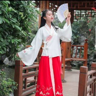 Hán phục nữ thời Minh xinh xắn