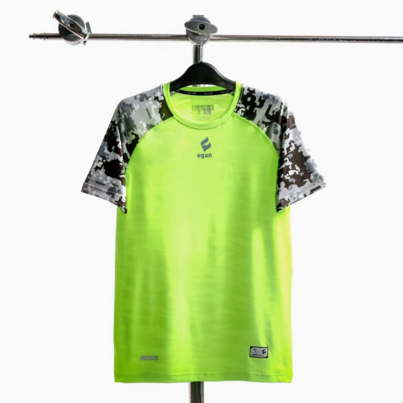 Áo thể thao Camo-Fit