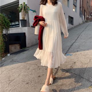 Váy vintage công chúa dài form rộng dáng suông tay dài phồng dáng dài đuôi cá xếp ly