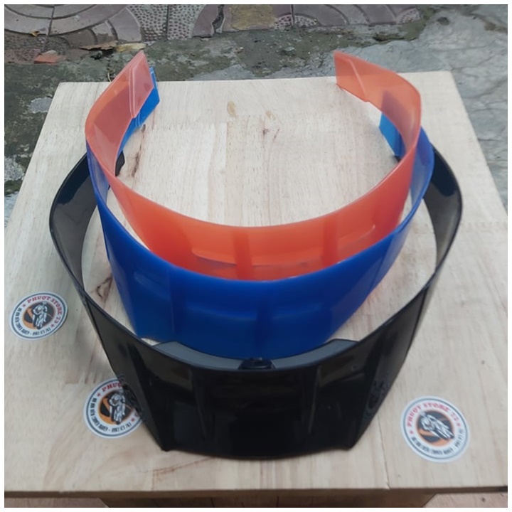 Đuôi gió Pista gắn nón bảo hiểm fullface - Cánh gió gắn mũ fullface màu đủ màu
