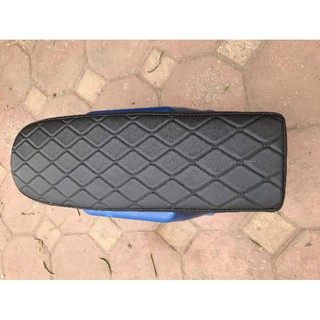 Yên xe độ Tracker
