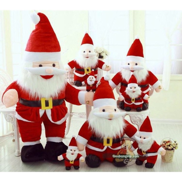 Gấu nhồi bông hình Ông Già Noel