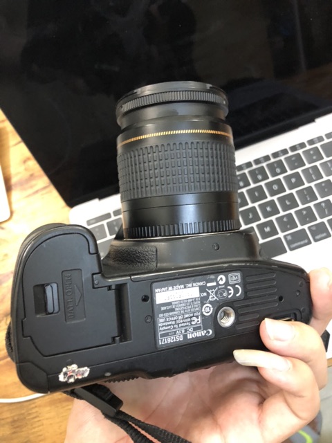 Máy ảnh Canon 40D kèm kit 28-80mm hoặc 18-55mm