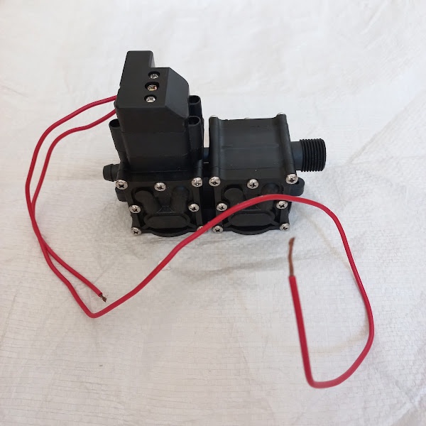 Đầu bộ bơm đôi 12V, kèm rơ le tự ngắt