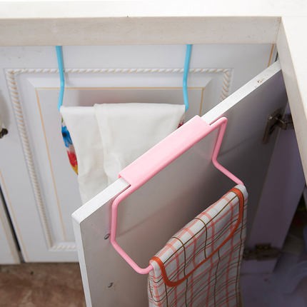 Giá treo khăn bằng nhựa đa năng thông dụng