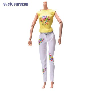 Set 2 Bộ Quần Áo Màu Vàng Cho Búp Bê Barbie