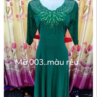 Đầm dạ hội nhũ
