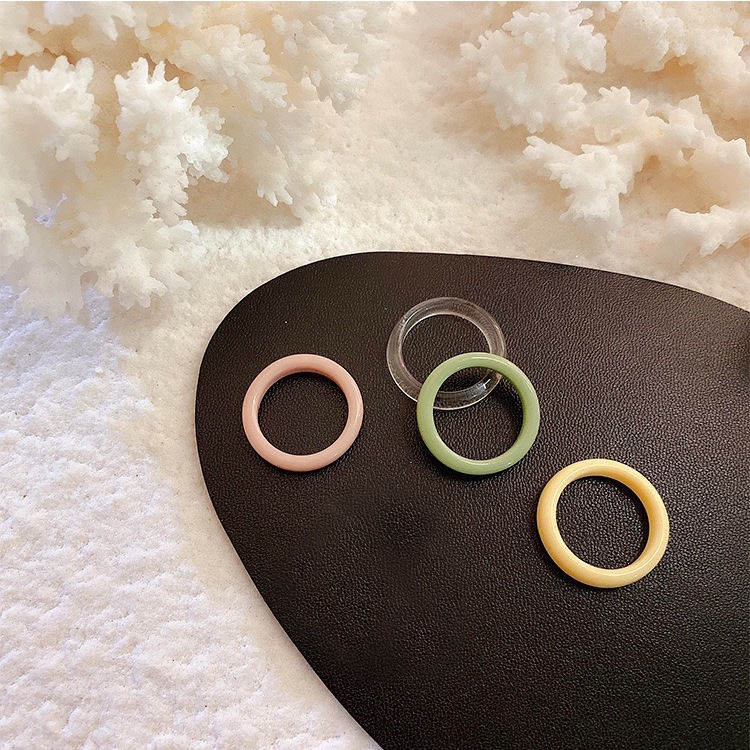Nhẫn acrylic thiết kế đơn giản cá tính hợp thời trang