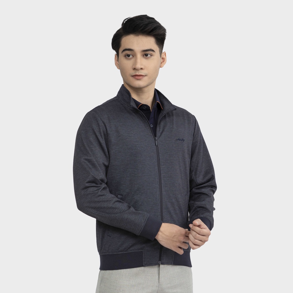 Áo khoác nam hai lớp ARISTINO thiết kế cổ trụ, bo chun gấu tay, gấu áo năng động, thời thượng  - AJK015W2