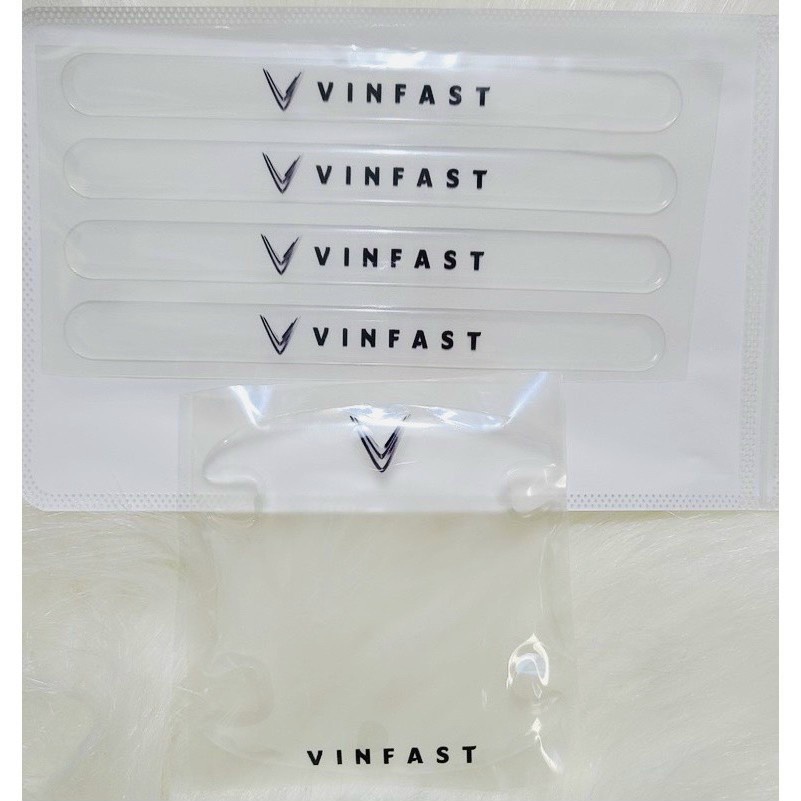 Bộ 10 miếng dán silicon tay, hõm , gương ô tô logo hãng xe Vinfast Fadil, Lux A2.0, Lux SA2.0, President