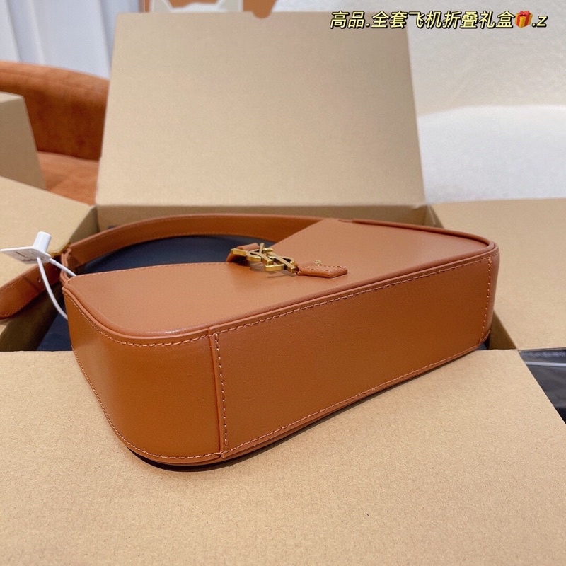 Túi xách ýsl kẹp nách sz 26 chất da thật hàng 2 box