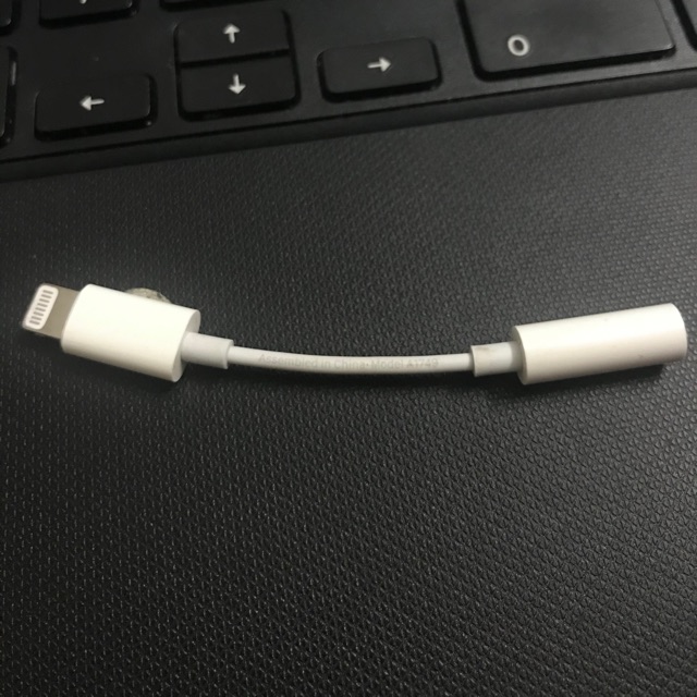 Cáp chuyển Lightning - jack 3.5