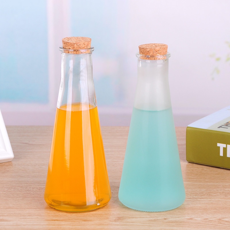 Chai thủy tinh tam giác 350ml nút bần