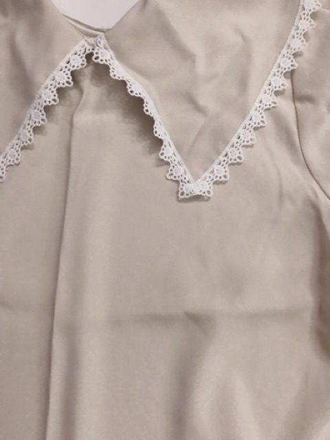 Áo ChicaChoo màu be