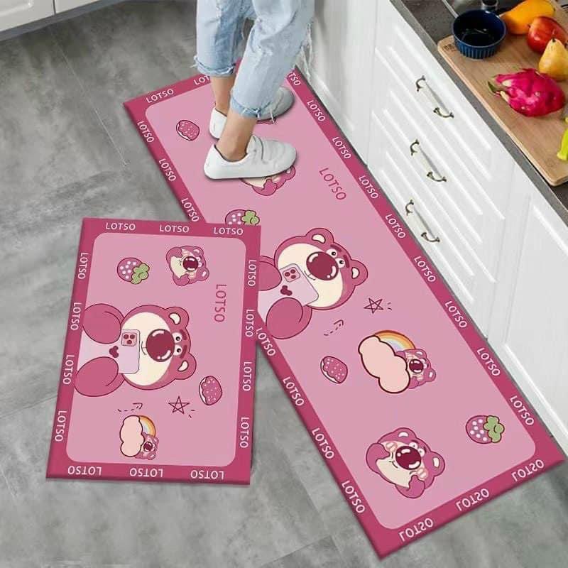 Thảm bếp gấu dâu tây set 2 miếng thấm hút cao, độ ma sát cao siêu xinh