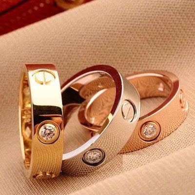 Nhẫn thép titan không gỉ catie cách hột mạ bạc , vàng