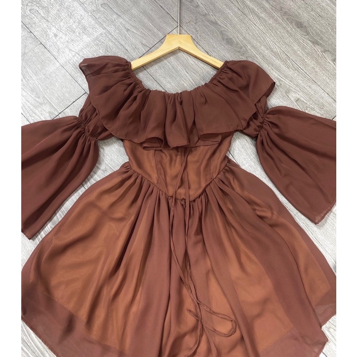 Đầm nâu bẹt vai tiểu thư