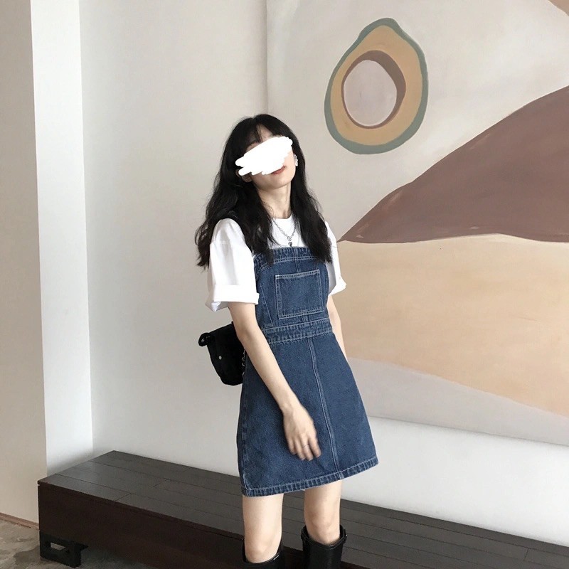 Váy jeans dạng yếm dáng lỡ ôm người siêu xinh