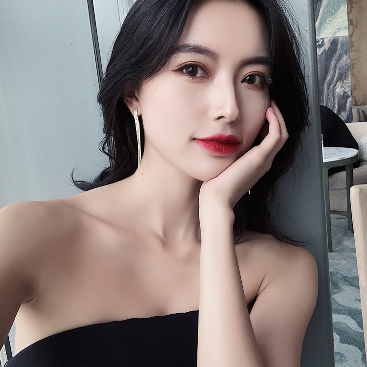 Khuyên Tai Tua Rua Dài Thanh Lịch