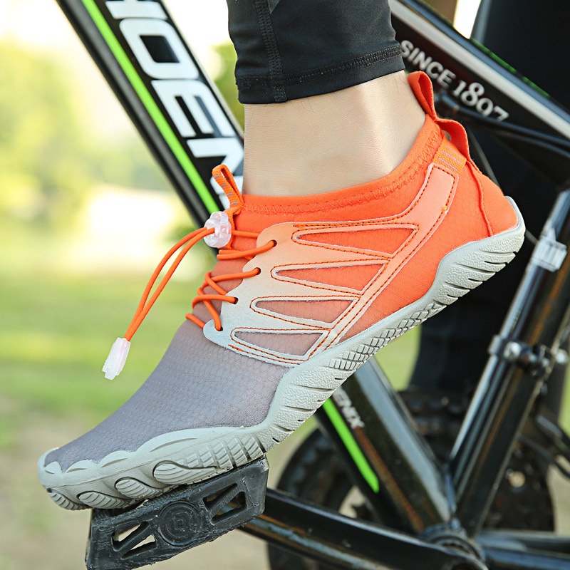 Giày Đi Biển Chống Trượt Màu Đen Size 36-45 Cho Nam Và Nữ giày đi nước, giày đi bộ đường dài