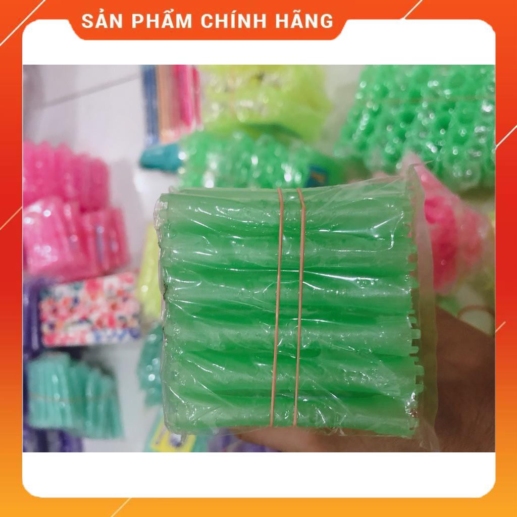 Xương uốn tóc 12 cái 1 bịch xanh lá cây