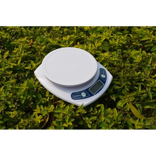 Cân điện tử để bàn 3kg x 0.1g