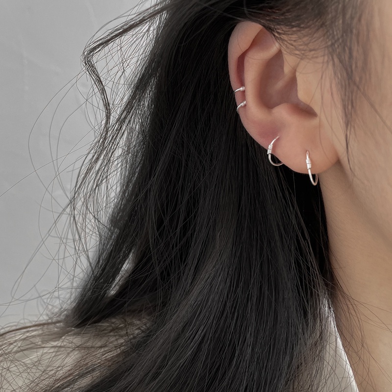 1 Cặp Khuyên Tai Tròn Bằng Thép Titan Thời Trang Đường Phố Unisex