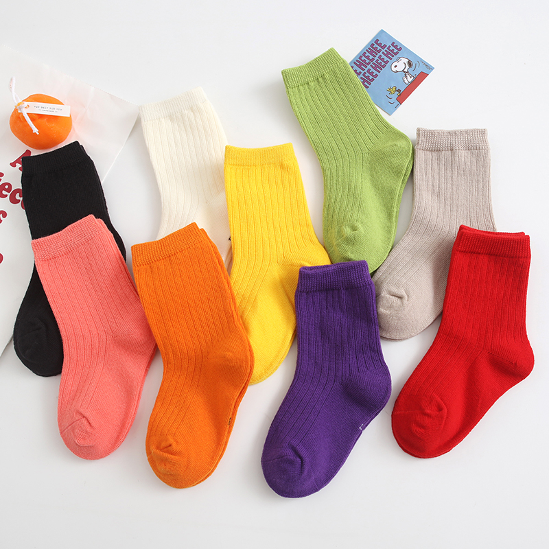 Vớ cotton màu trơn thiết kế đơn giản ngọt ngào cho bé