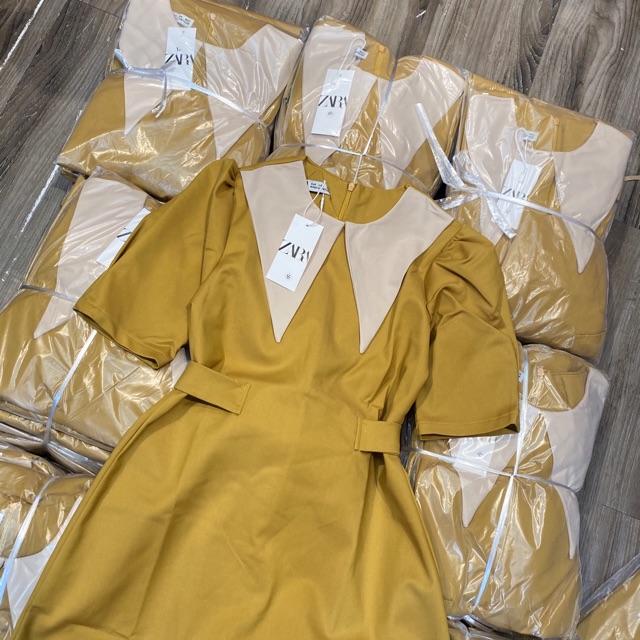 🧡 {Có Sẵn} Váy buộc eo cổ V màu vàng bò ảnh thật ở cuối 🧡 | BigBuy360 - bigbuy360.vn