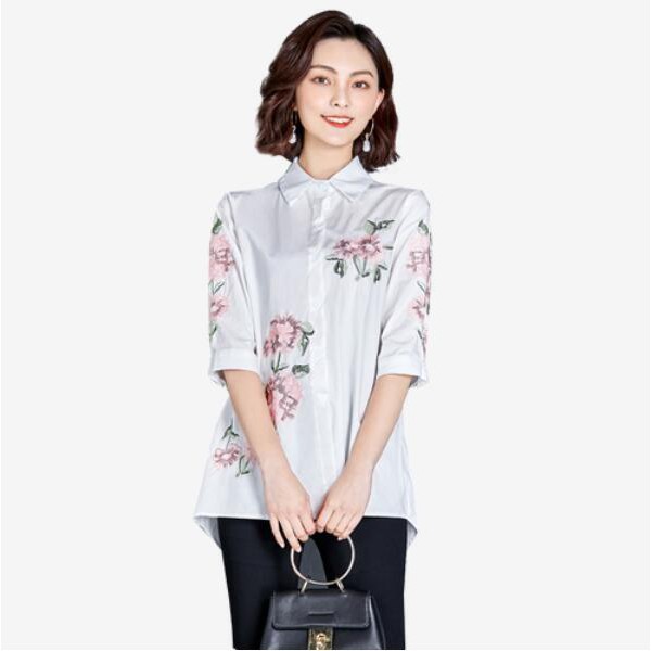 Áo thun nữ tay dài thêu hoạ tiết | BigBuy360 - bigbuy360.vn