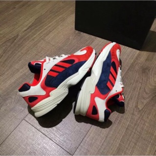 Giày adidas Young 1