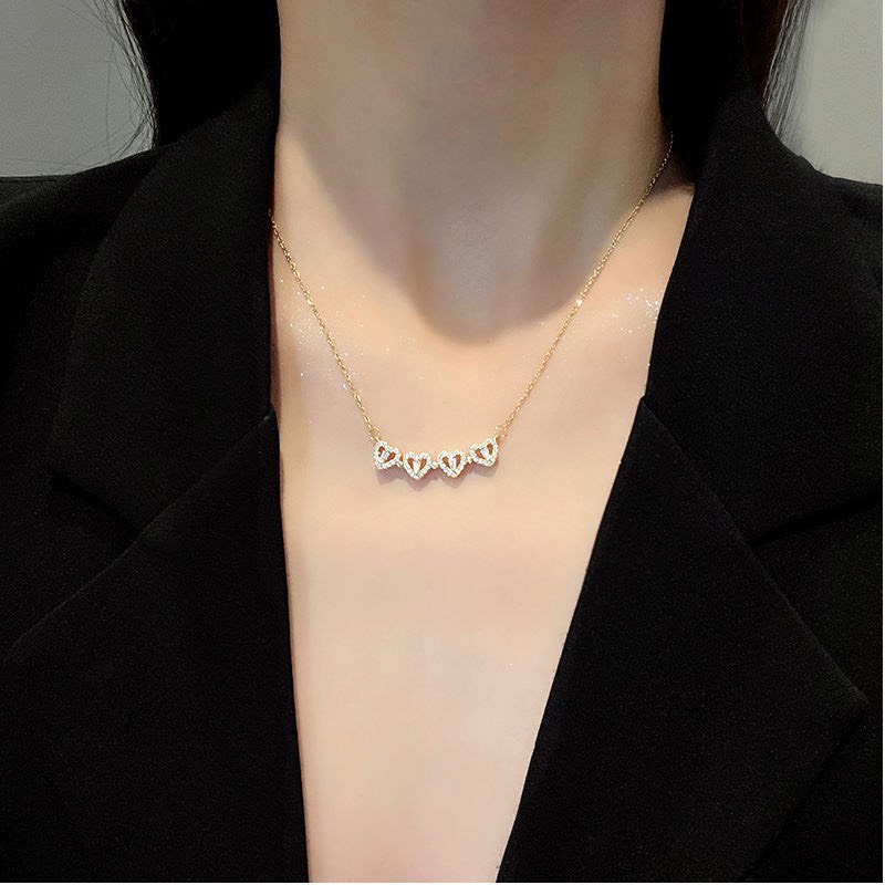 Dây chuyền Cỏ 4 lá thiết kế 2 kiểu đeo cực chất, mẫu mới đẹp xuất sắc, dây titan sáng đẹp bền màu tuyệt đối không han gỉ