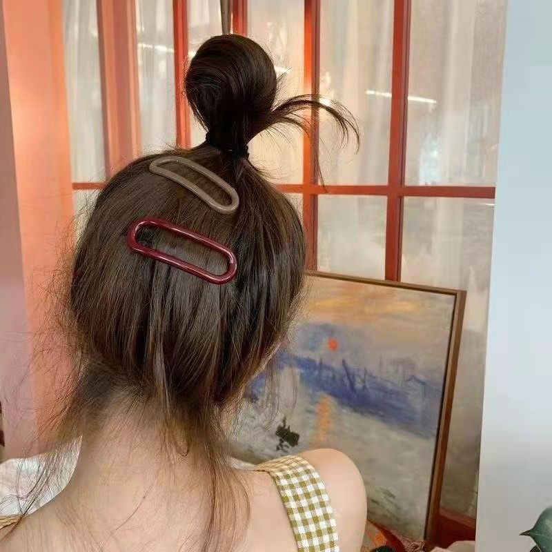 Kẹp Tóc Hình Oval Màu Sắc Thời Trang Hàn Quốc Dành Cho Bạn Nữ