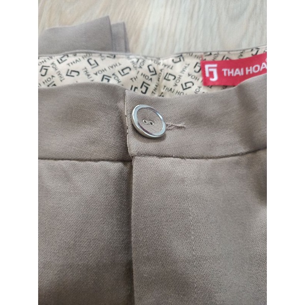 CÓ SẴN. Quần tây Thái Hòa ống suông màu cà phê.