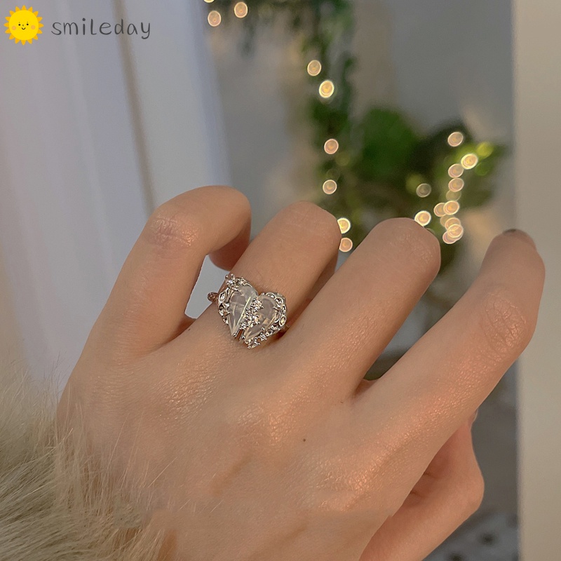 Nhẫn Bạc Đính Đá Zircon Hình Trái Tim Cá Tính Cho Nữ