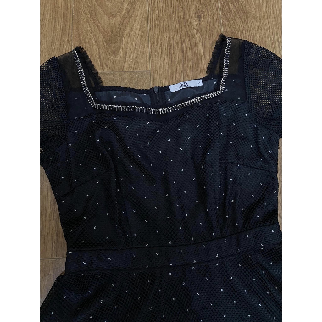 Váy KB size S, mới 97%
