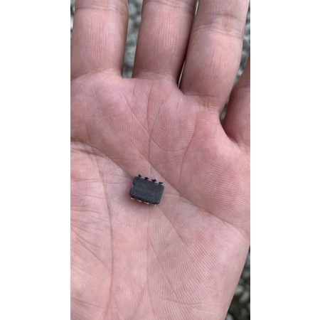 Chíp OPA âm thanh AD797